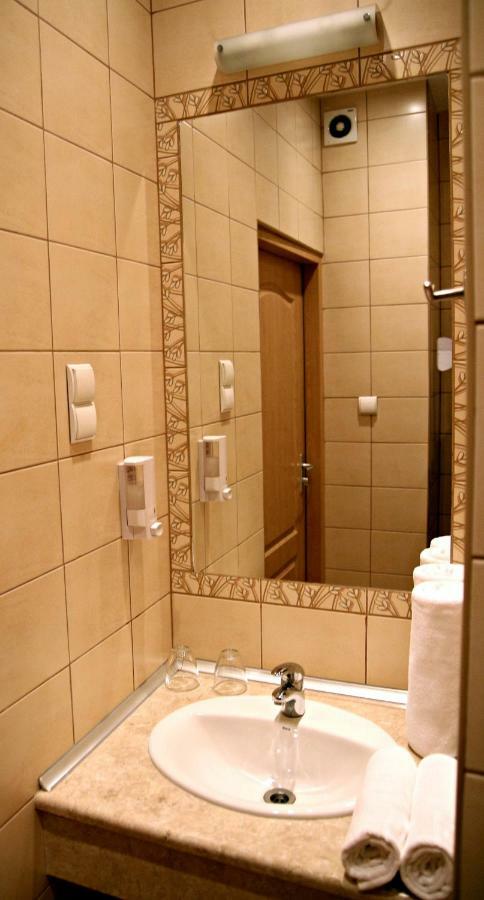 Hotel Ratuszowy Wloclawek Ngoại thất bức ảnh