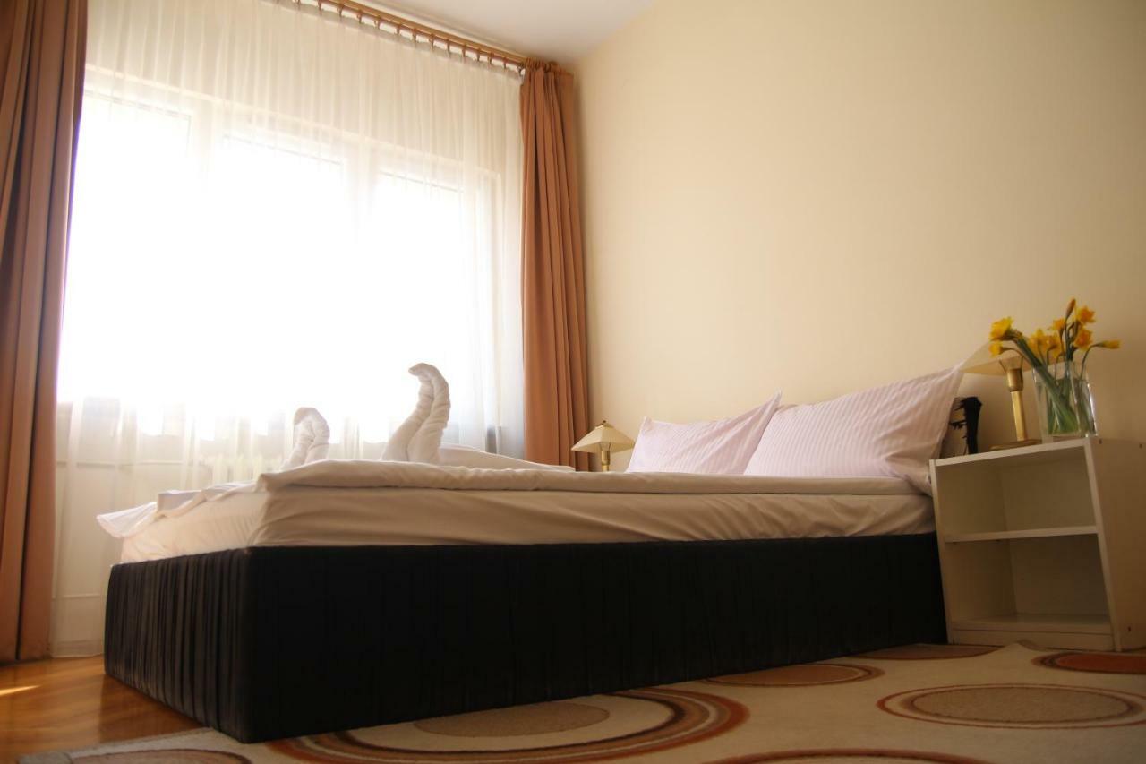 Hotel Ratuszowy Wloclawek Ngoại thất bức ảnh